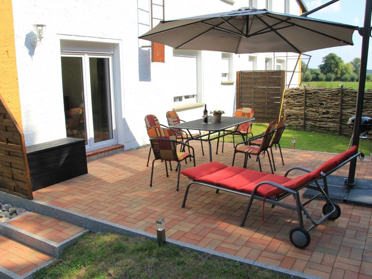 Nossentiner Huette Ferienwohnung Am Alten Gutshaus מראה חיצוני תמונה